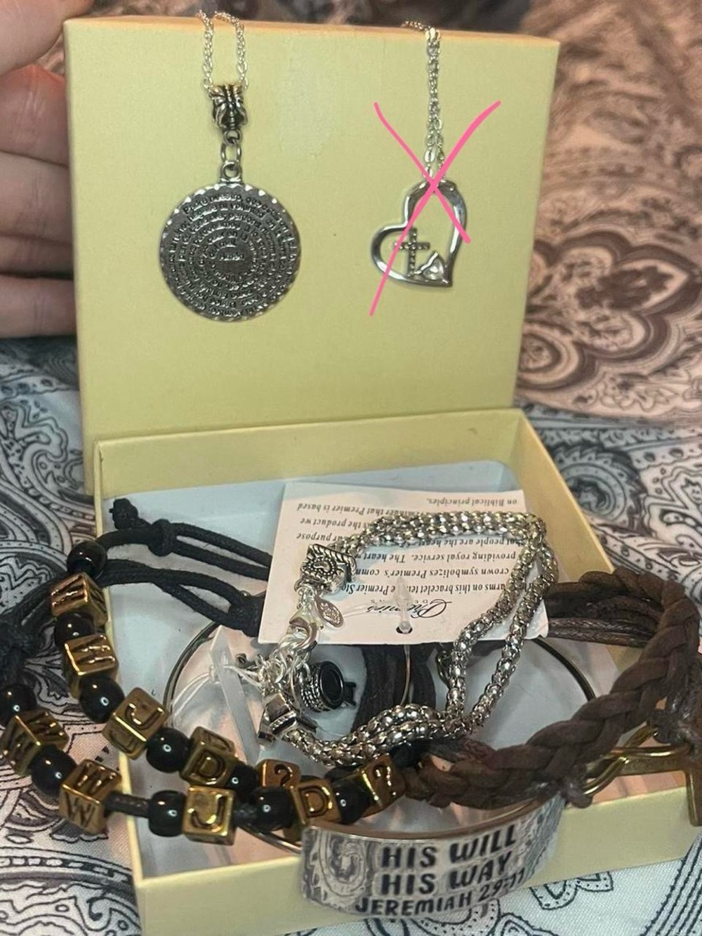 Women’s Christian jewelry bundle